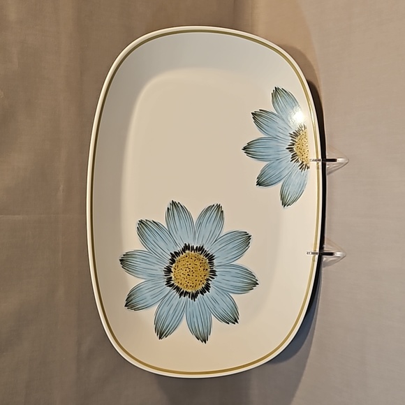 New Noritake Up-Sa Daisy 9001 13 3/8" Oval Serving Platter - Picture 1 of 9